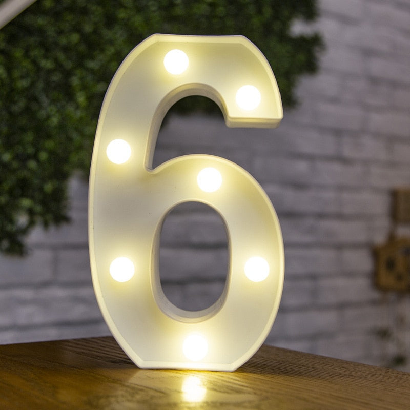 Letras e numeros  com luzes  de led a bateria, ótimo para decoração, você vai adorar!