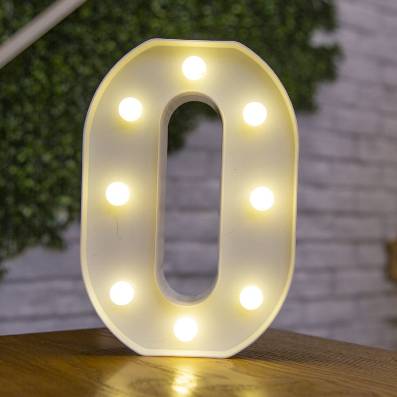 Letras e numeros  com luzes  de led a bateria, ótimo para decoração, você vai adorar!