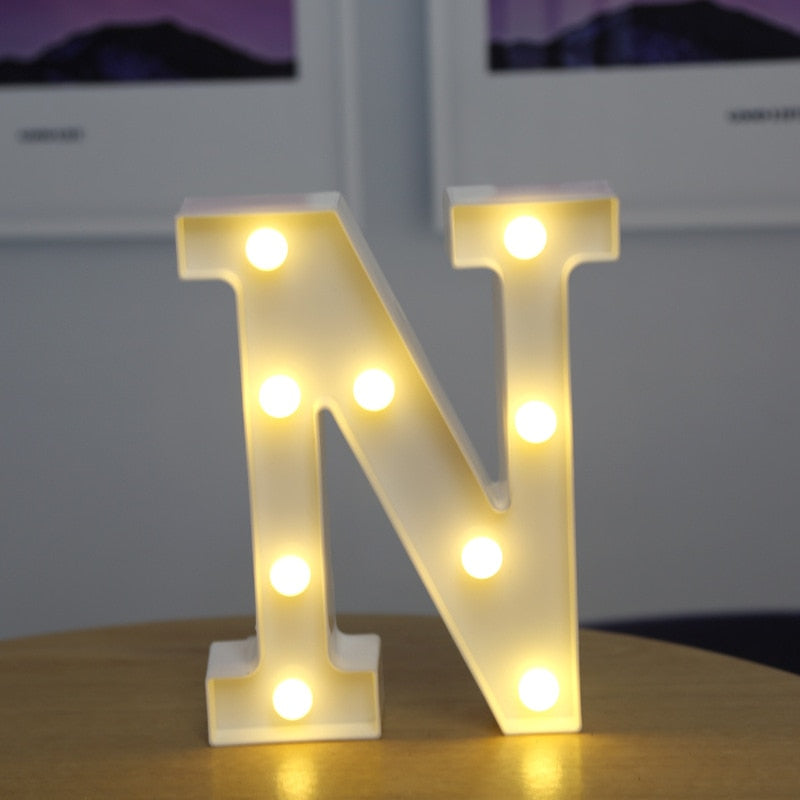 Letras e numeros  com luzes  de led a bateria, ótimo para decoração, você vai adorar!