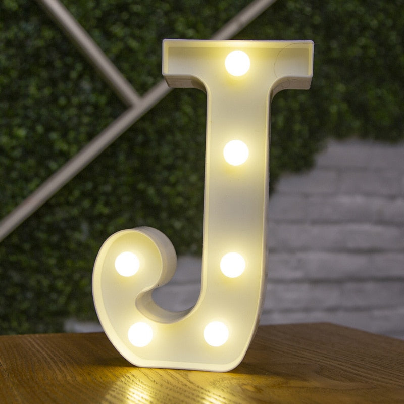 Letras e numeros  com luzes  de led a bateria, ótimo para decoração, você vai adorar!