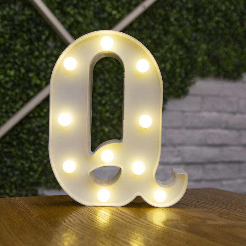 Letras e numeros  com luzes  de led a bateria, ótimo para decoração, você vai adorar!